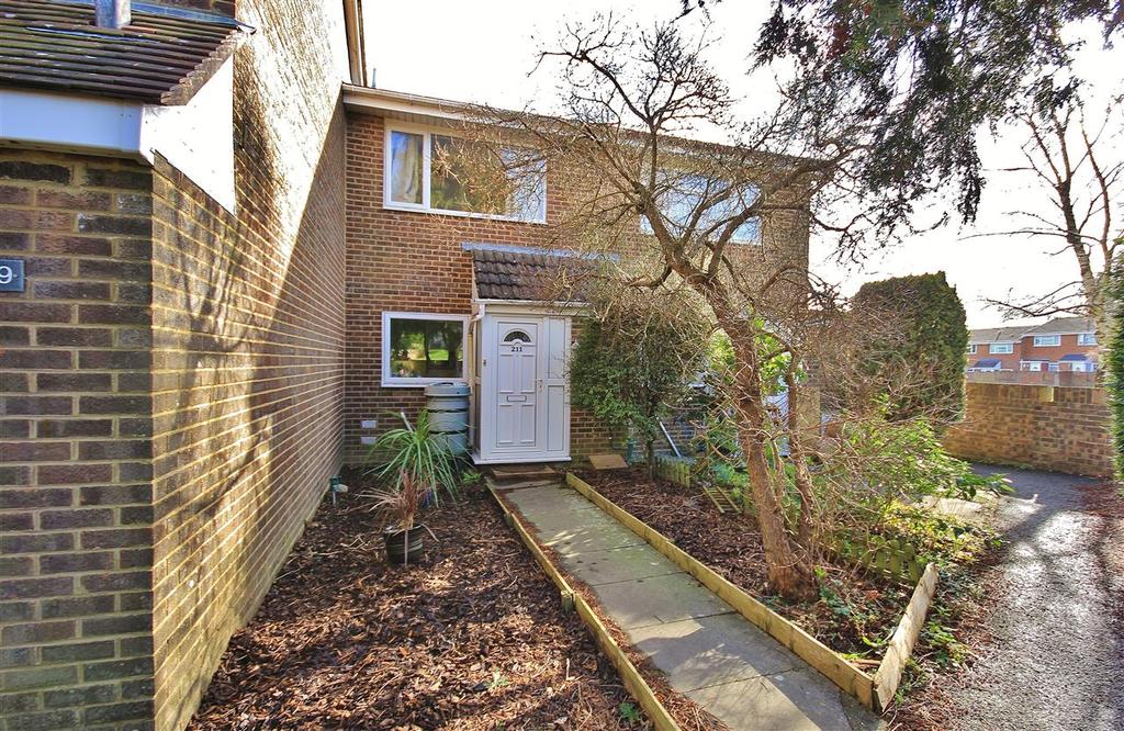 King John Avenue, Bearwood, Bournemouth 2 bed terraced house £260,000