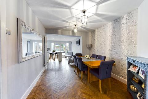 59 Boverton Drive, Brockworth, Gloucester, GL3 4DA