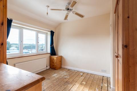 51 Flowerhill Way, Istead Rise, Gravesend, DA13 9DS