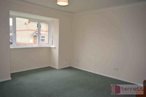 2 bedroom terraced house to rent, St Andrews View, Taunton