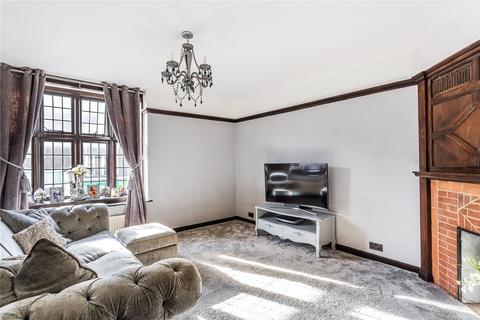 2 bedroom apartment for sale - Gresham Road, Oxted, Surrey, RH8