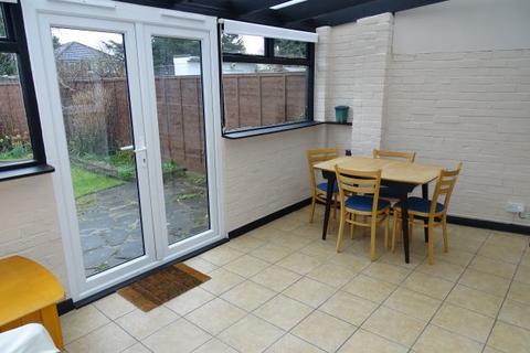 46 Woodthorpe Road, Ashford, TW15 2RU