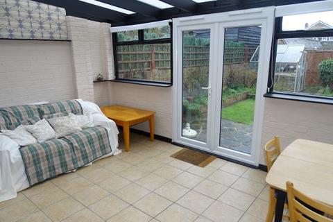 46 Woodthorpe Road, Ashford, TW15 2RU