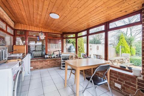 60 Hampden Drive, Kidlington, OX5 2LS