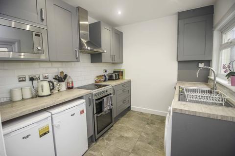 30 Constitution Hill, Snodland, ME6 5DH
