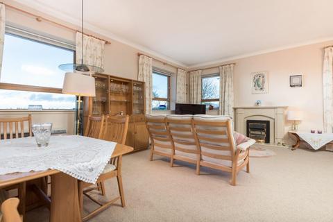 175 Eaglesham Road, Clarkston, Glasgow, G76 8RH