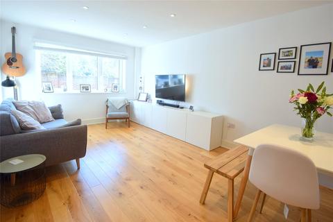 1, William Court, 94 Dedworth Road, Windsor, SL4 5AY