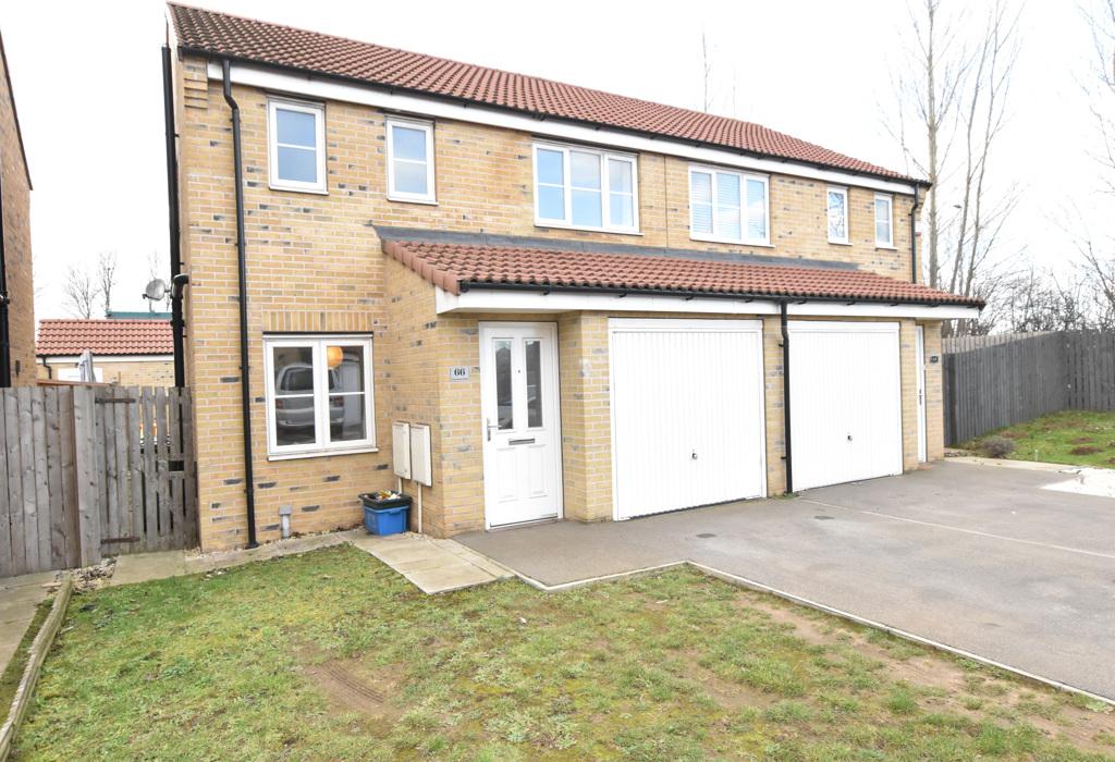 Turnstone Drive, Scunthorpe, DN16 3GX 3 bed semidetached house £170,000