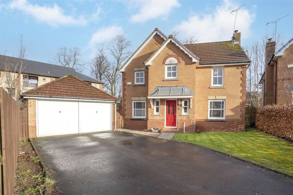 61 Bobbin Wynd, Cambusbarron, Stirling, FK7 4 bed detached house £365,000