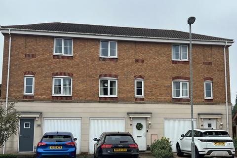 3 bedroom townhouse to rent, Lapwing Way, Scunthorpe