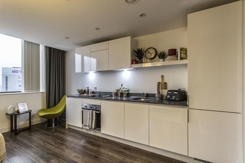 2 bedroom apartment to rent, Broadway Residences, Broad Street, Birmingham, B15