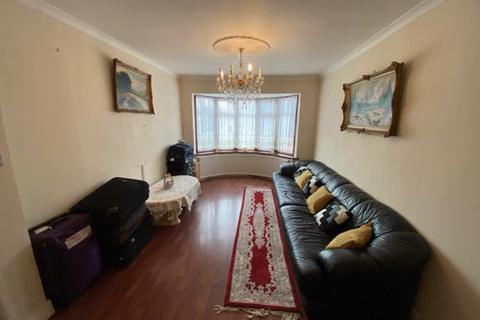 3 bedroom semi-detached house for sale, Enfield