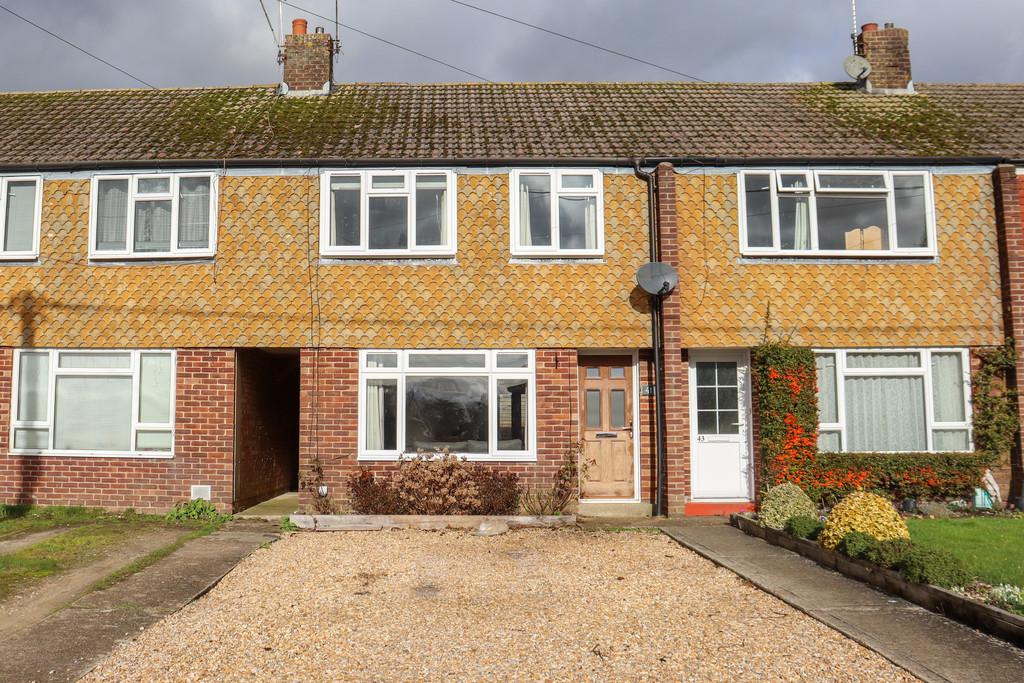 Windsor Road, Alresford 3 bed terraced house £375,000