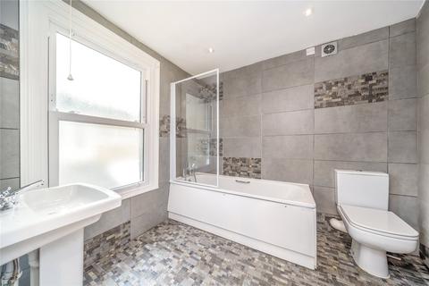 3 bedroom end of terrace house to rent, Bushberry Road, Hackney, London, E9
