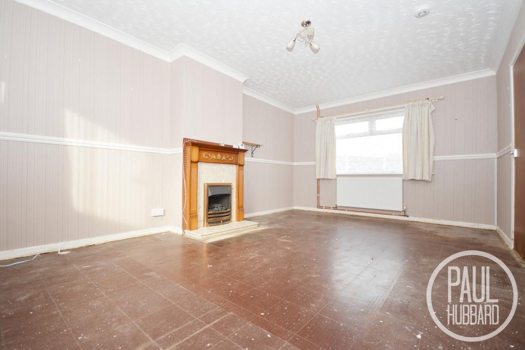 Love Road, Lowestoft, Suffolk 3 bed semidetached house £170,000