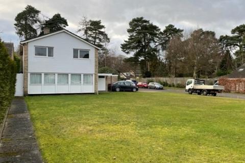 1 Arden Close, Bracknell, RG12 2SG