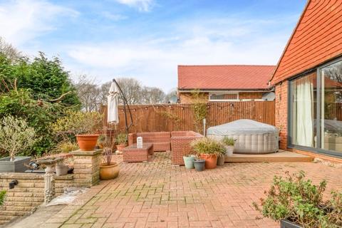 80 Lagham Park, South Godstone, Godstone, RH9 8EP