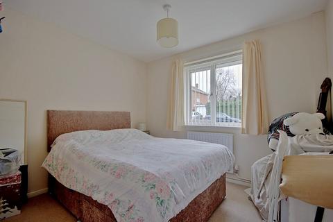 3 Calgary Drive, Worcester, WR2 4DW