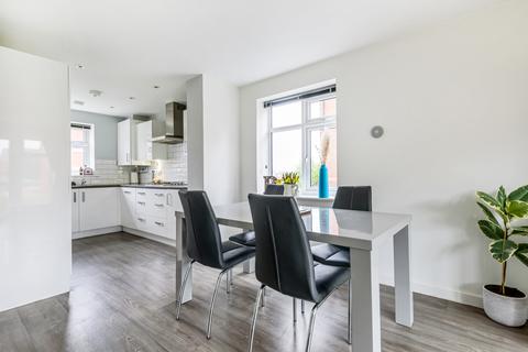 3 Augustus Close, Tadpole Garden Village, Swindon, SN25 2RD