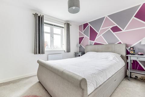 3 Augustus Close, Tadpole Garden Village, Swindon, SN25 2RD