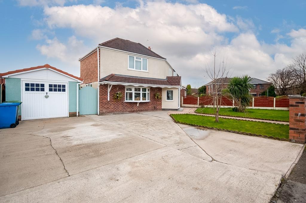 Hillock Lane, Woolston, Warrington, WA1 3 bed semidetached house £
