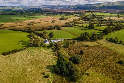 4 bedroom property with land for sale, Tynreithyn, Tregaron, SY25