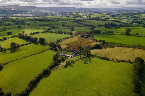 4 bedroom property with land for sale, Tynreithyn, Tregaron, SY25