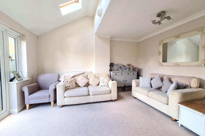 Fitzroy Drive, LeeOnTheSolent, PO13 3 bed terraced house for sale