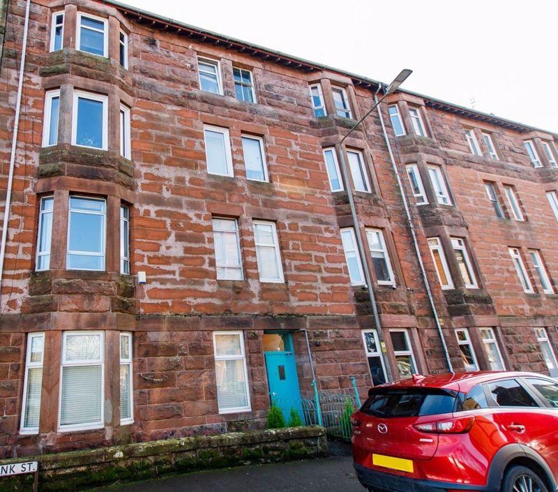 Meadowbank Street, Dumbarton 2 bed flat £71,995