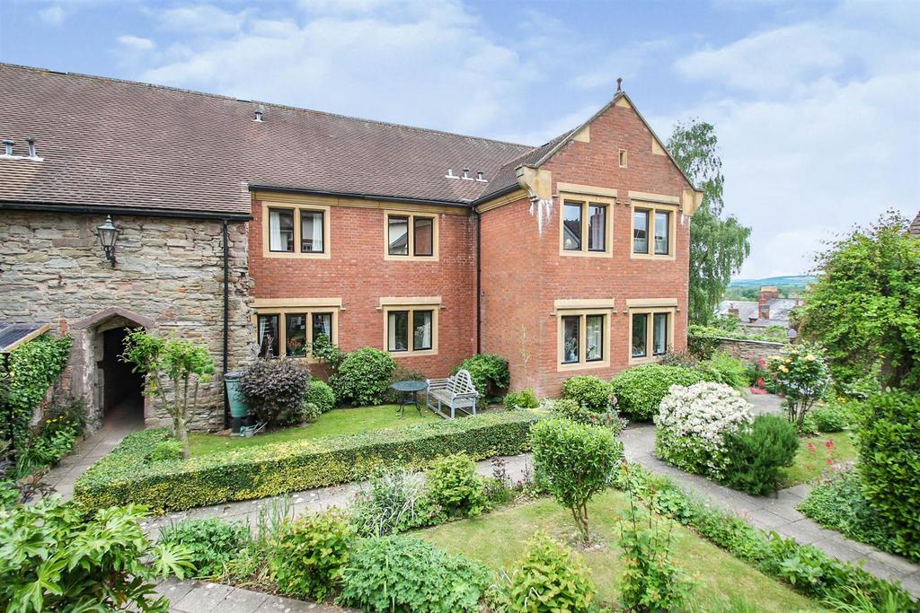 College Court, Ludlow 2 bed retirement property for sale £150,000