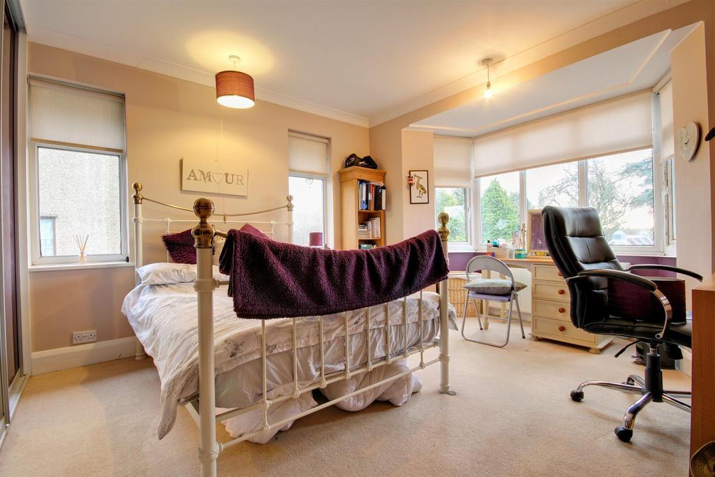 Bedroom two with sliderobes