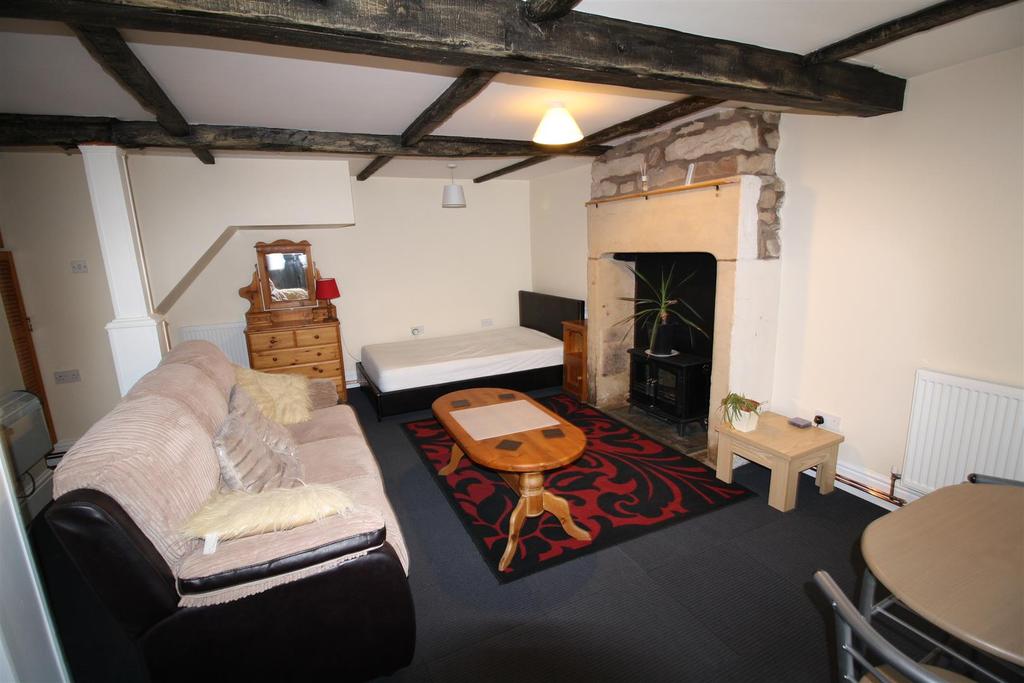 Main Road, Galgate, Lancaster 1 bed flat £450 pcm (£104 pw)