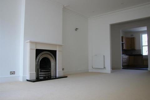 Flat 6, 2 Cleveland Gardens, London, W2 6HA