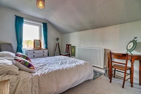 1 Ashgrove, Greengates, Bradford, BD10 0BP