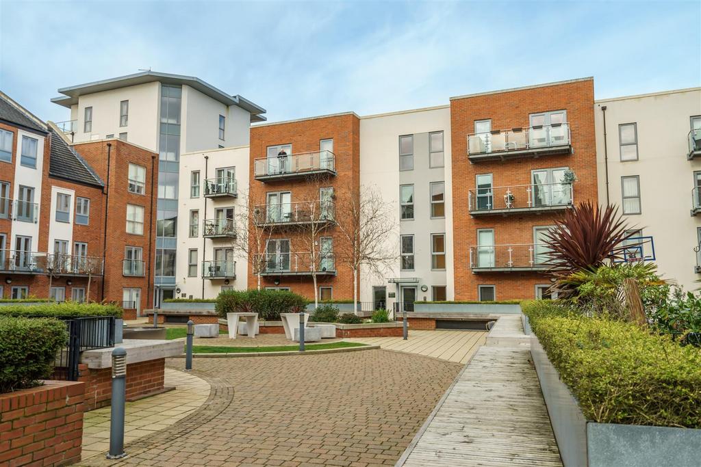 Cordwainers Court-14.jpg