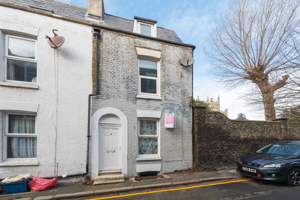 Church Road, Ramsgate 3 bed end of terrace house £200,000