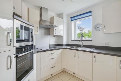 2 bedroom apartment for sale - London Road, Guildford