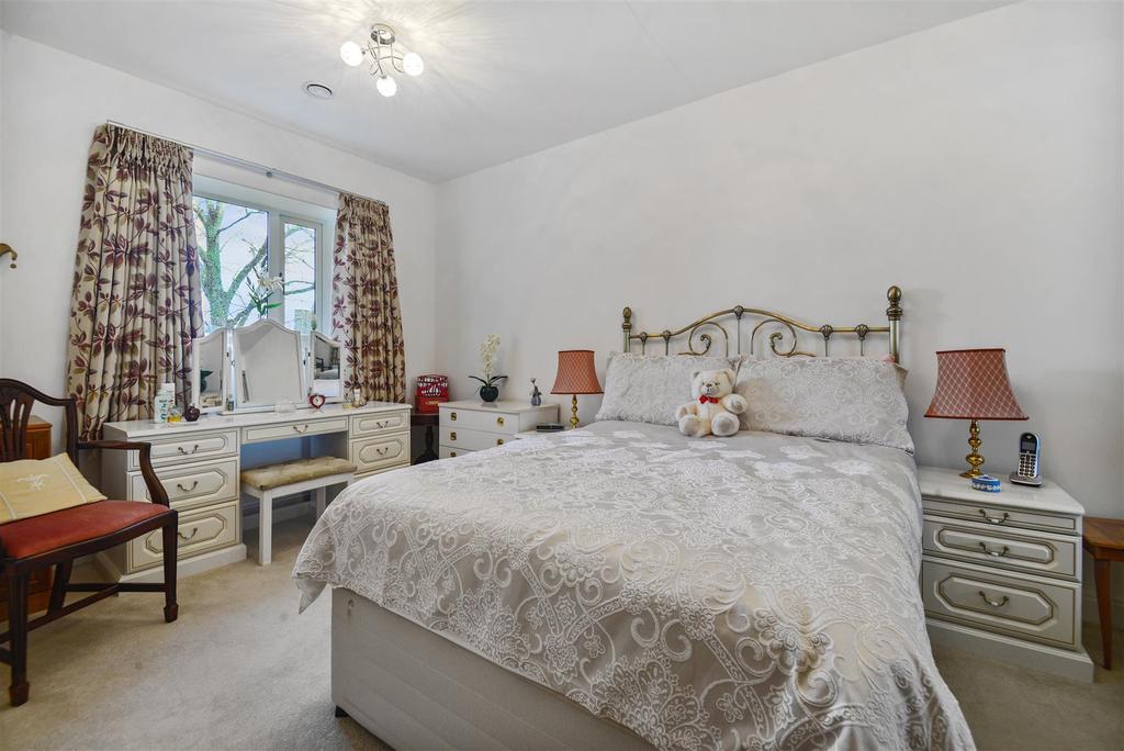 Bedroom.jpg