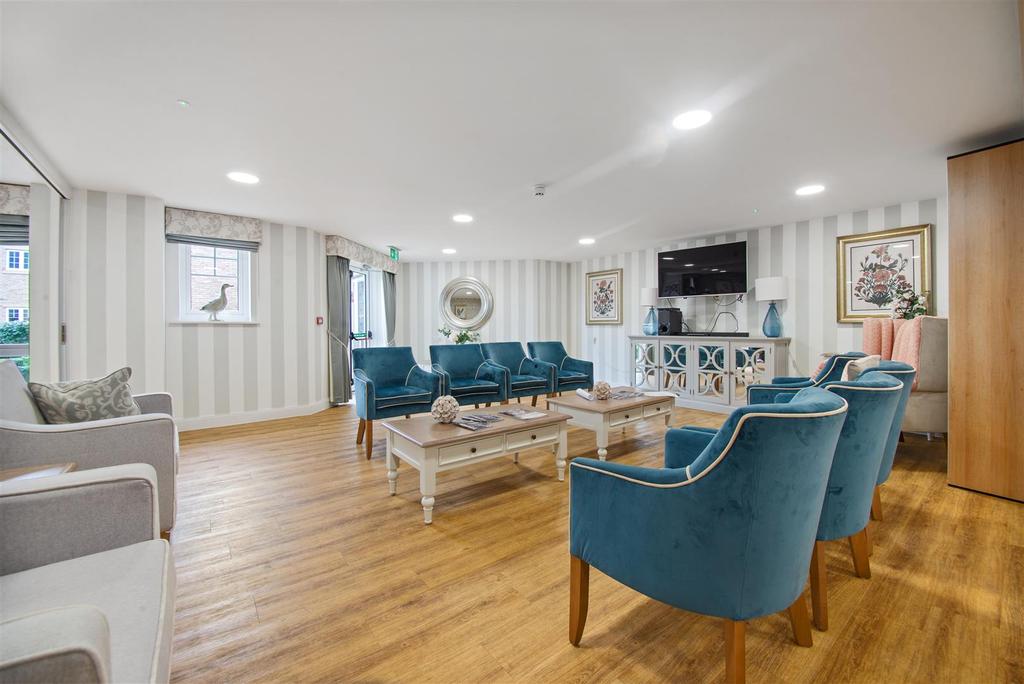 Communal Lounge .jpg