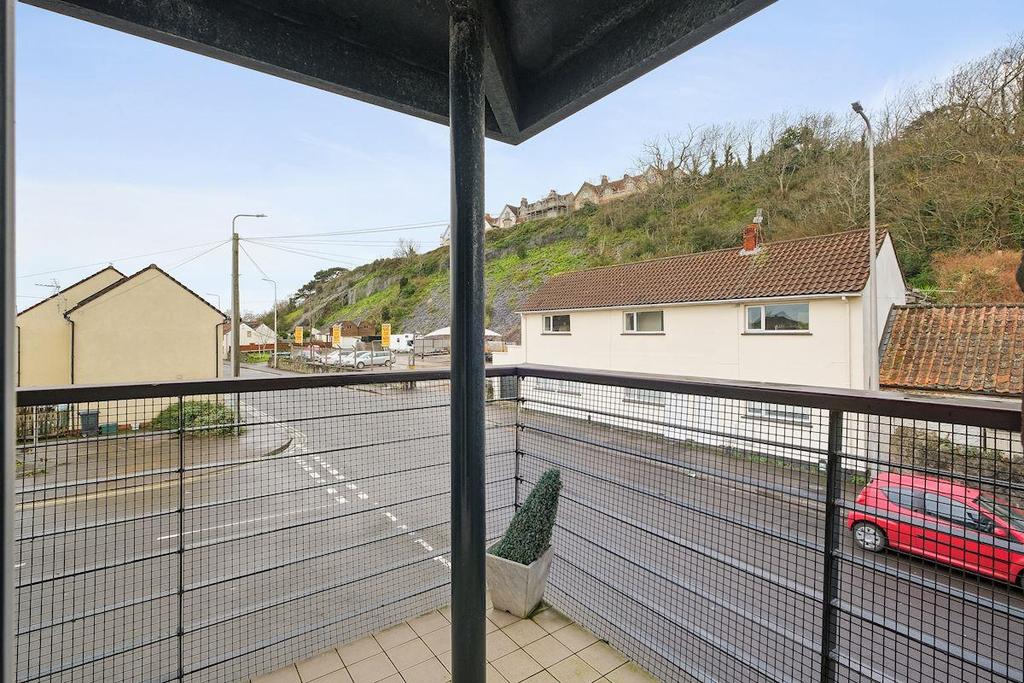 Coleridge Court, Clevedon, Somerset... 2 bed apartment £275,000