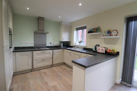 14 Cherry Avenue, Hessle, HU13 0QT