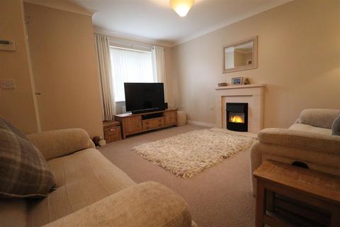 14 Cherry Avenue, Hessle, HU13 0QT