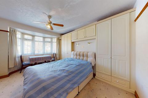 111 Dolphins Road, Folkestone, CT19 5QB