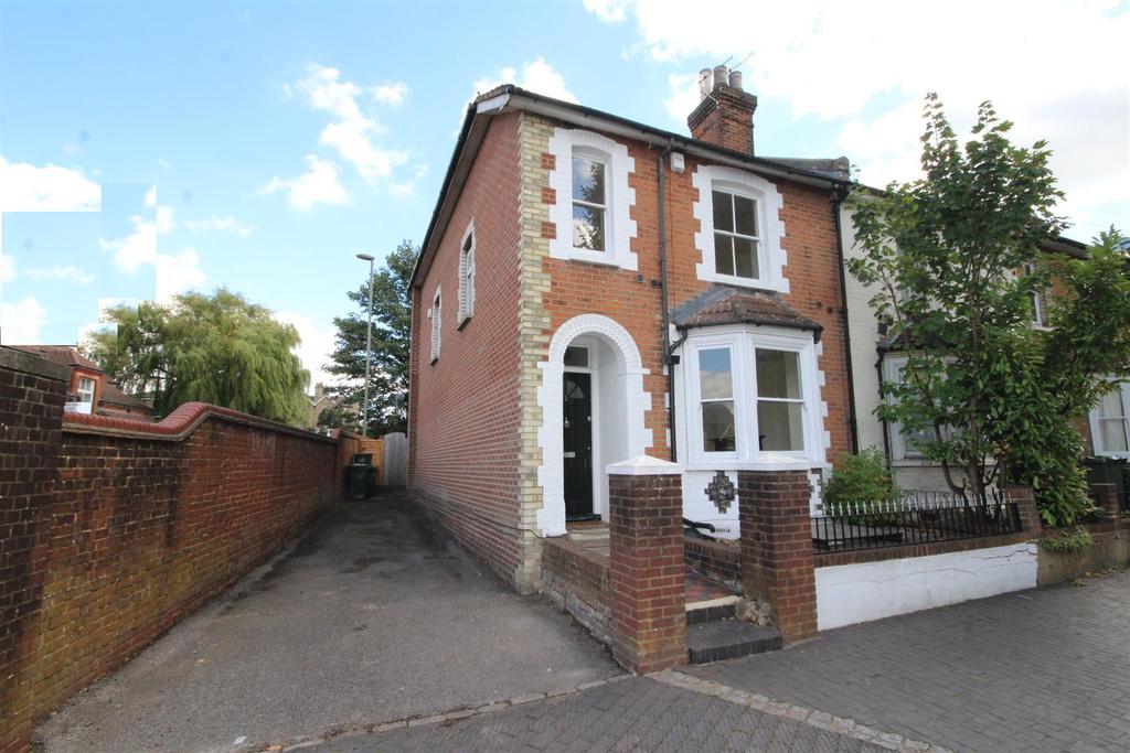 Sandfield Terrace, Guildford 4 bed house £2,000 pcm (£462 pw)