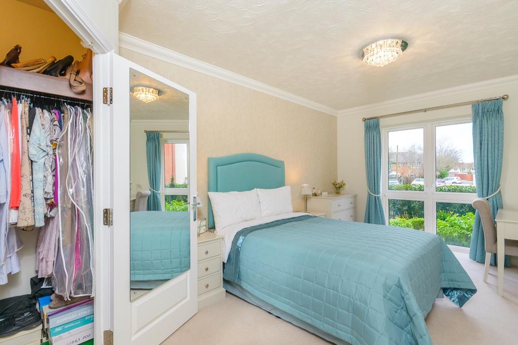 EGDOLNIWERT4 - Bedroom E.jpg