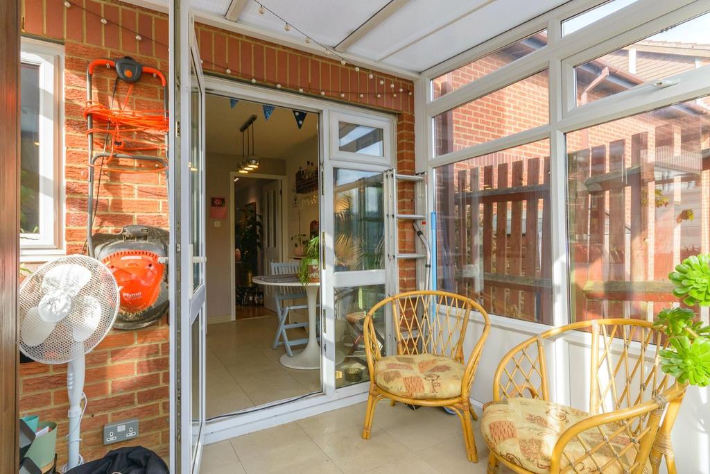 ESOLCTFORCXOF62 - Conservatory A.jpg
