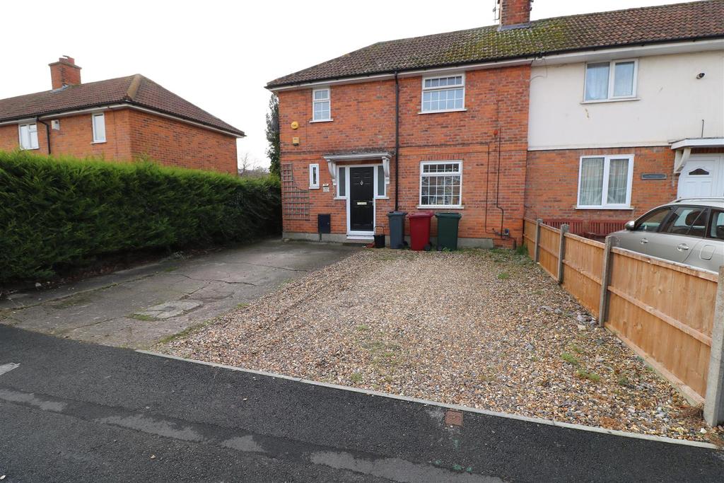 Stone Street, Reading 2 bed end of terrace house £330,000