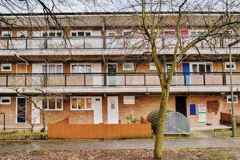 41 Wadhurst Close, London, SE20 8TA