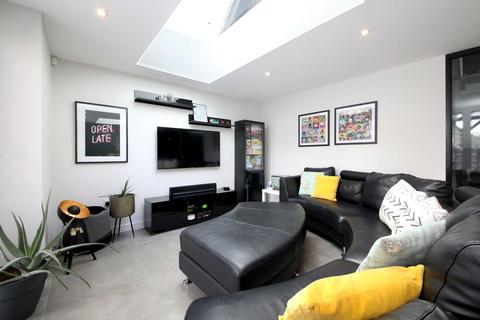 Oberhausen Brindle Lane, Forty Green, Beaconsfield, HP9 1XT
