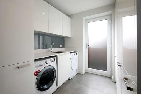 Oberhausen Brindle Lane, Forty Green, Beaconsfield, HP9 1XT